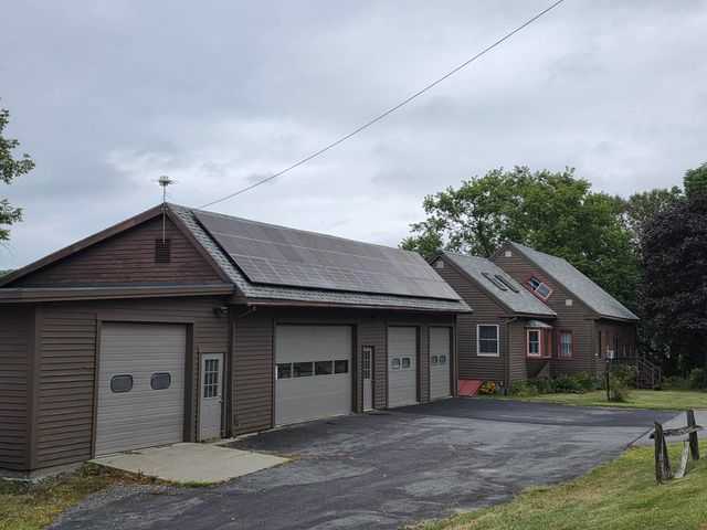 1065 Higgins Hill Road, St. Johnsbury, VT 05819