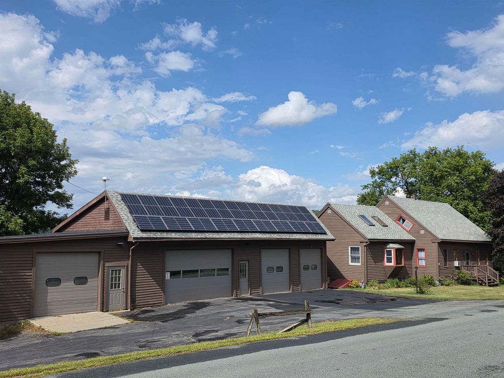 1065 Higgins Hill Road, St. Johnsbury, VT 05819