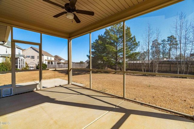 86 Sharpstone Lane, Clayton, NC 27527