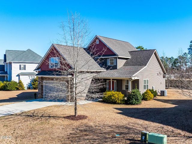 86 Sharpstone Lane, Clayton, NC 27527