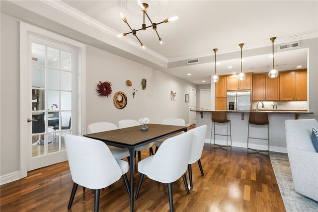 1219 Crescent Place 2D, Squirrel Hill, PA 15217