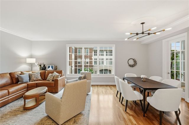 1219 Crescent Place 2D, Squirrel Hill, PA 15217
