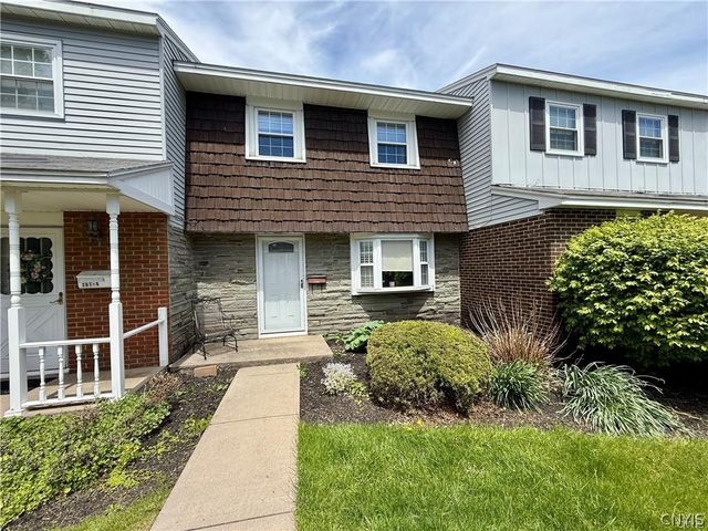 207 Highbridge Street 9, Manlius, NY 13066