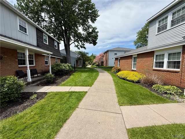 207 Highbridge Street 9, Manlius, NY 13066