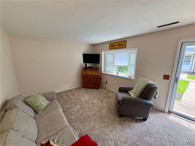 207 Highbridge Street 9, Manlius, NY 13066