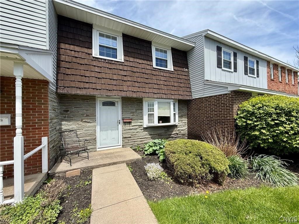 207 Highbridge Street 9, Manlius, NY 13066