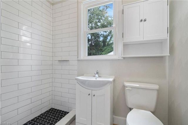 309 Linden AVE, Suffolk, VA 23434