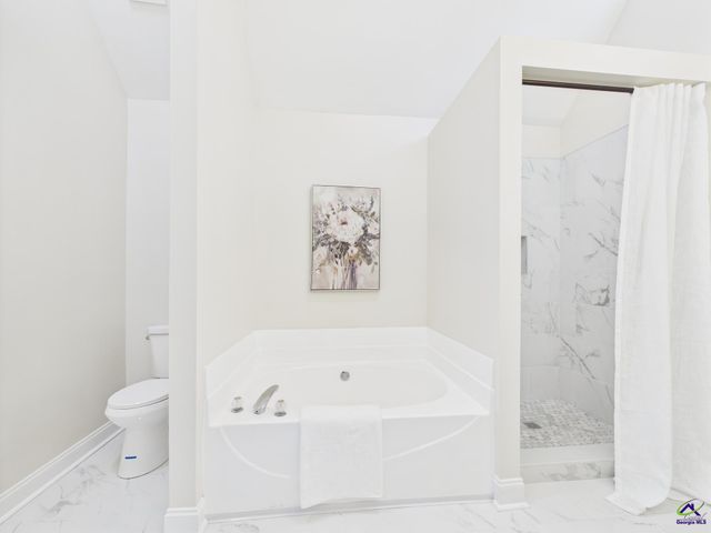 128 Holly Pointe, Warner Robins, GA 31088