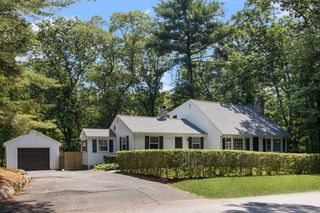 15 Williams Road, Smithfield, RI 02917
