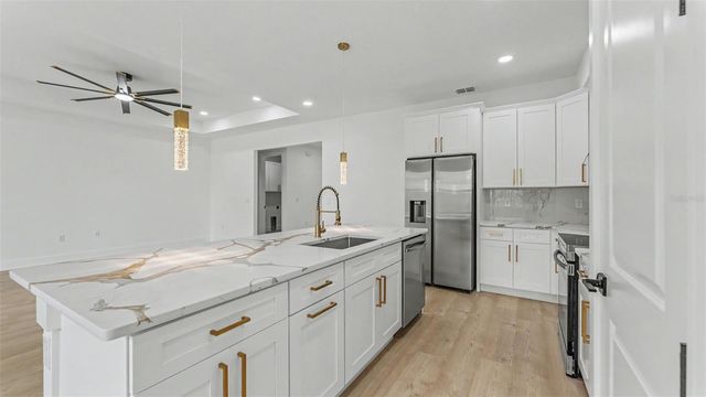 1477 HOLLY HILL ROAD, Davenport, FL 33837