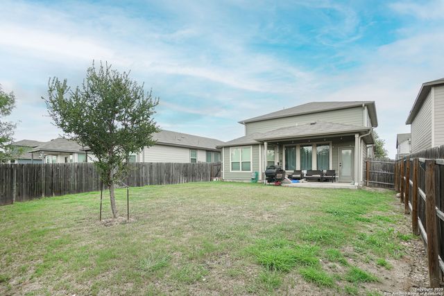 11548 Lightning Way, San Antonio, TX 78245