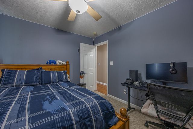 3011 N Middletown Road, Paris, KY 40361