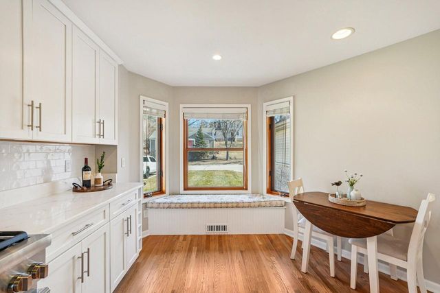 130 West STREET, Lake Geneva, WI 53147