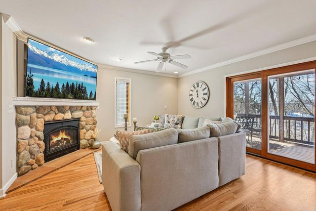 130 West STREET, Lake Geneva, WI 53147