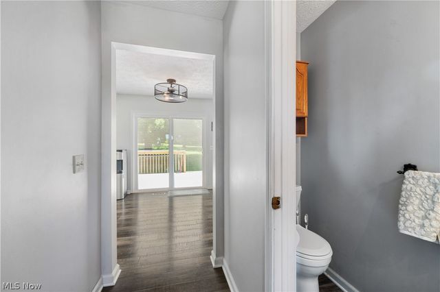 11599 Hoover Avenue NW, Uniontown, OH 44685