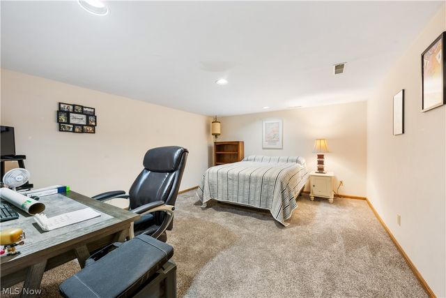 11599 Hoover Avenue NW, Uniontown, OH 44685