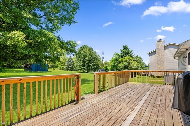 11599 Hoover Avenue NW, Uniontown, OH 44685