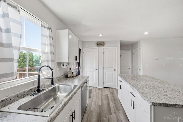 109 Sunrise Lane, New Richmond, OH 45157