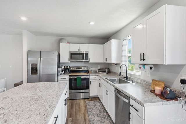 109 Sunrise Lane, New Richmond, OH 45157