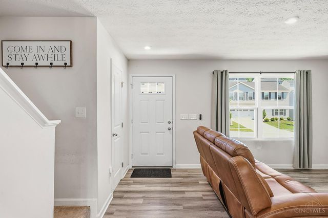 109 Sunrise Lane, New Richmond, OH 45157