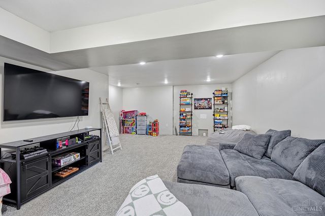 109 Sunrise Lane, New Richmond, OH 45157