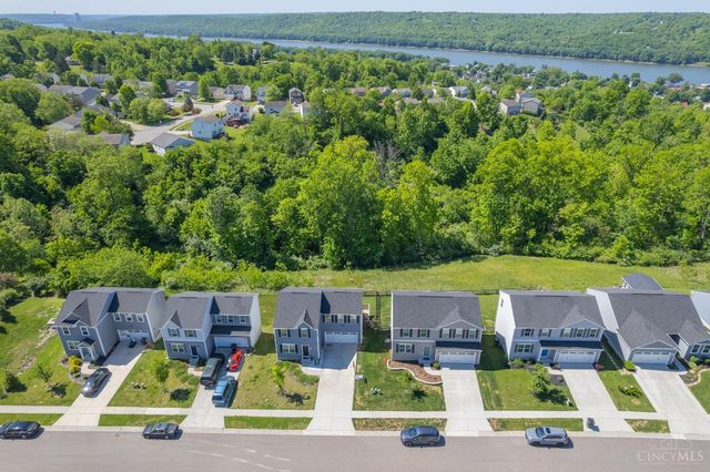 109 Sunrise Lane, New Richmond, OH 45157