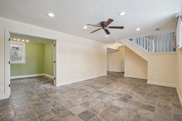 3109 Red Oak Circle N, Burnsville, MN 55337