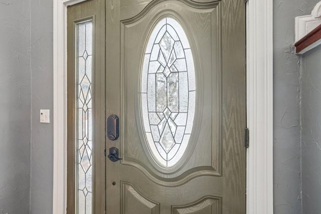 3109 Red Oak Circle N, Burnsville, MN 55337