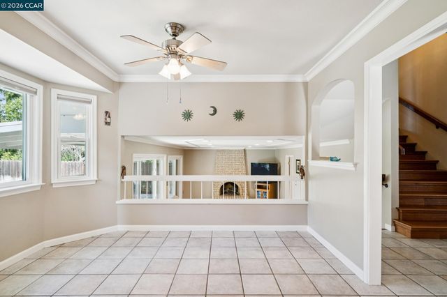 1014 Veterans Ct, Martinez, CA 94553