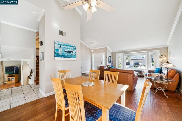 1014 Veterans Ct, Martinez, CA 94553