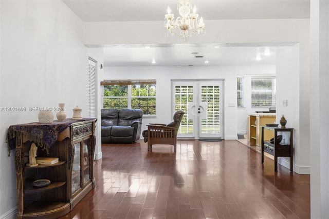 245 Lenape Dr, Miami Springs, FL 33166