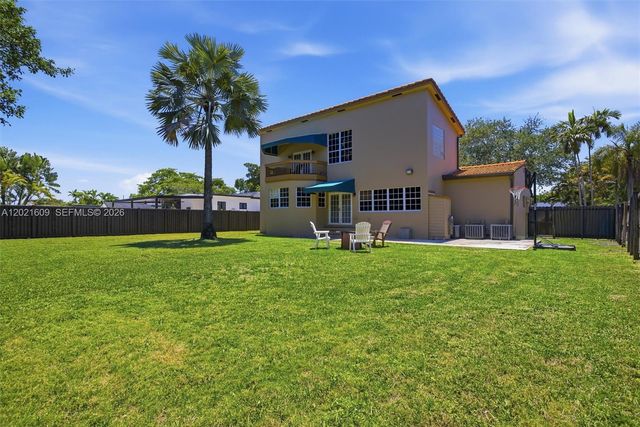 245 Lenape Dr, Miami Springs, FL 33166