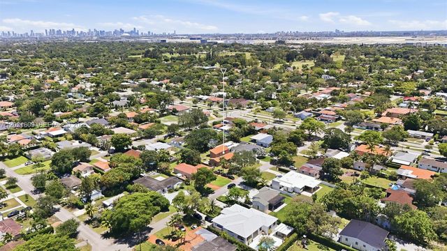 245 Lenape Dr, Miami Springs, FL 33166