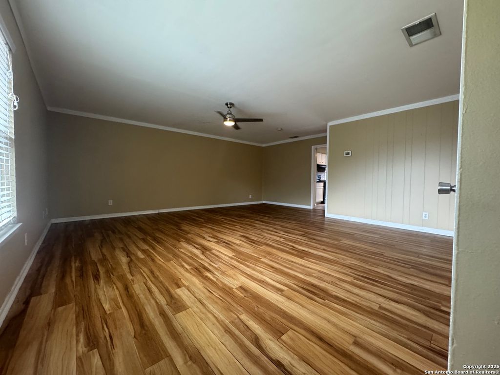 1011 Mount Riga, San Antonio, TX 78213