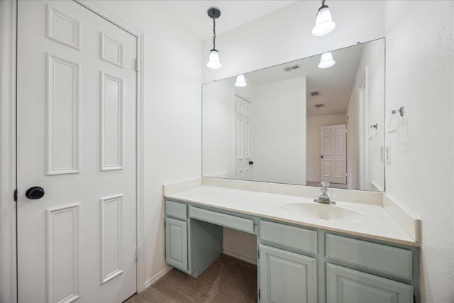 13004 Sinton LN, Austin, TX 78729