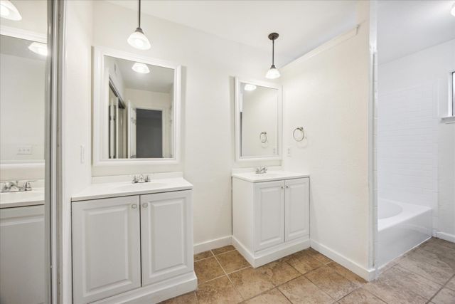 13004 Sinton LN, Austin, TX 78729