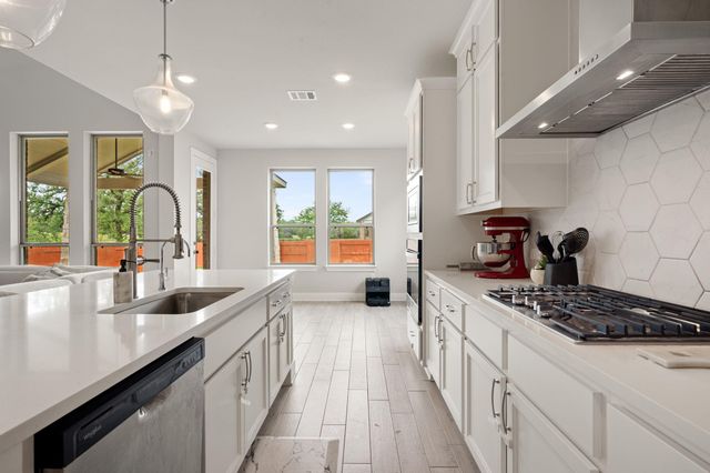104 Rockrose CV, Bastrop, TX 78602