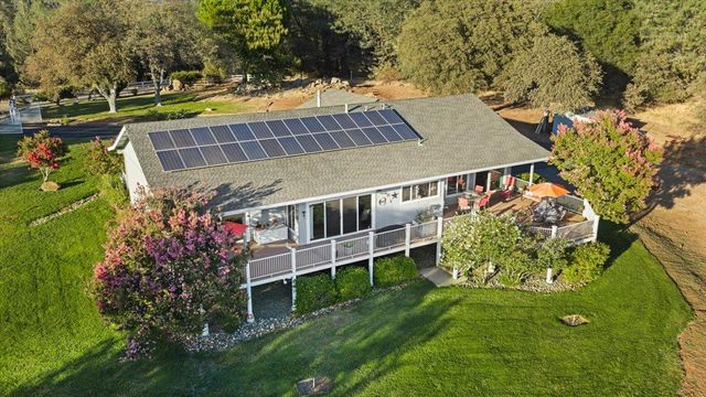 11289 Hutto Rd, Smartsville, CA 95977