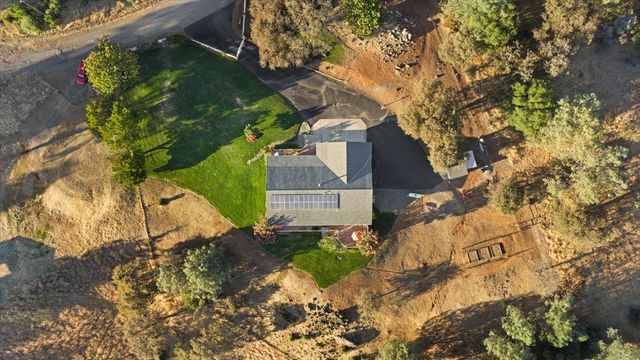11289 Hutto Rd, Smartsville, CA 95977