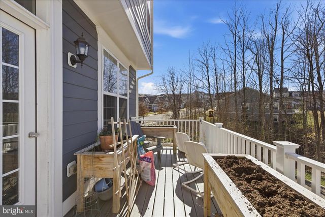 16 MUSTANG DR, La Plata, MD 20646