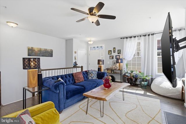 16 MUSTANG DR, La Plata, MD 20646