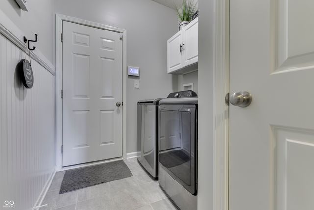 10441 Oxer Drive, Fishers, IN 46040