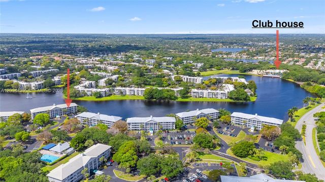 1524 Whitehall Dr 405, Davie, FL 33324