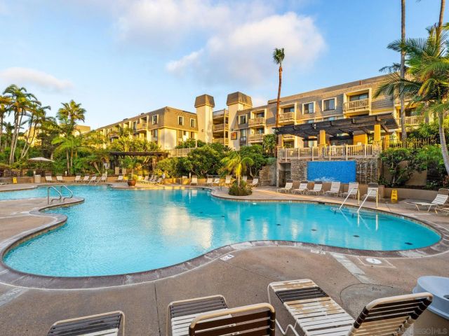 999 N Pacific D211, Oceanside, CA 92054