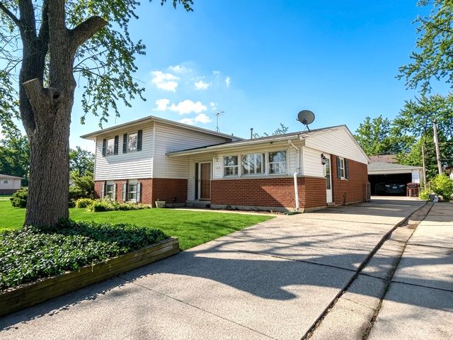 126 Indiana Street, Park Forest, IL 60466