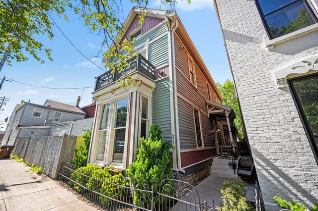 210 E 8th Street, Covington, KY 41011