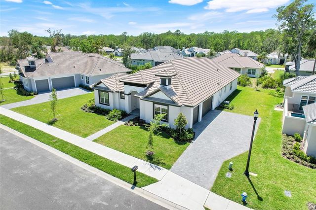 138 NEW LEATHERWOOD DRIVE, Palm Coast, FL 32137
