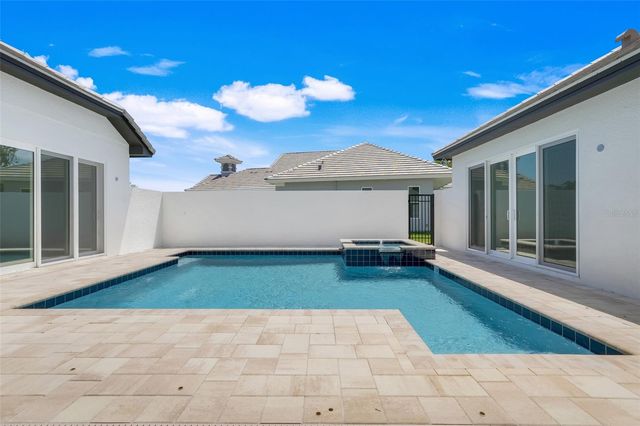 138 NEW LEATHERWOOD DRIVE, Palm Coast, FL 32137
