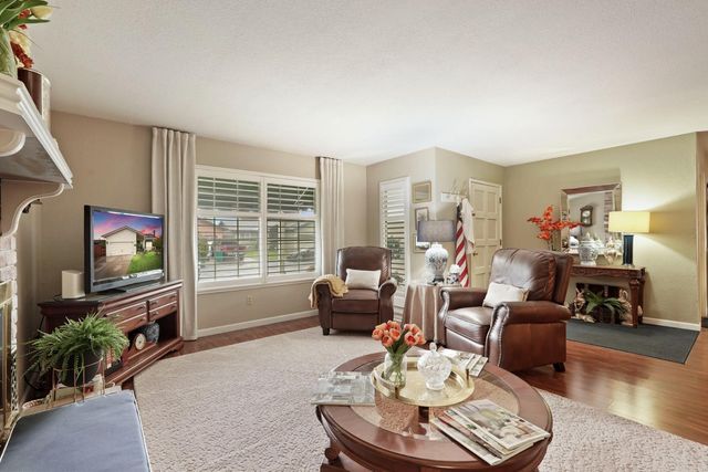 1623 Sutter Ln, Lodi, CA 95240