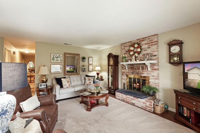 1623 Sutter Ln, Lodi, CA 95240